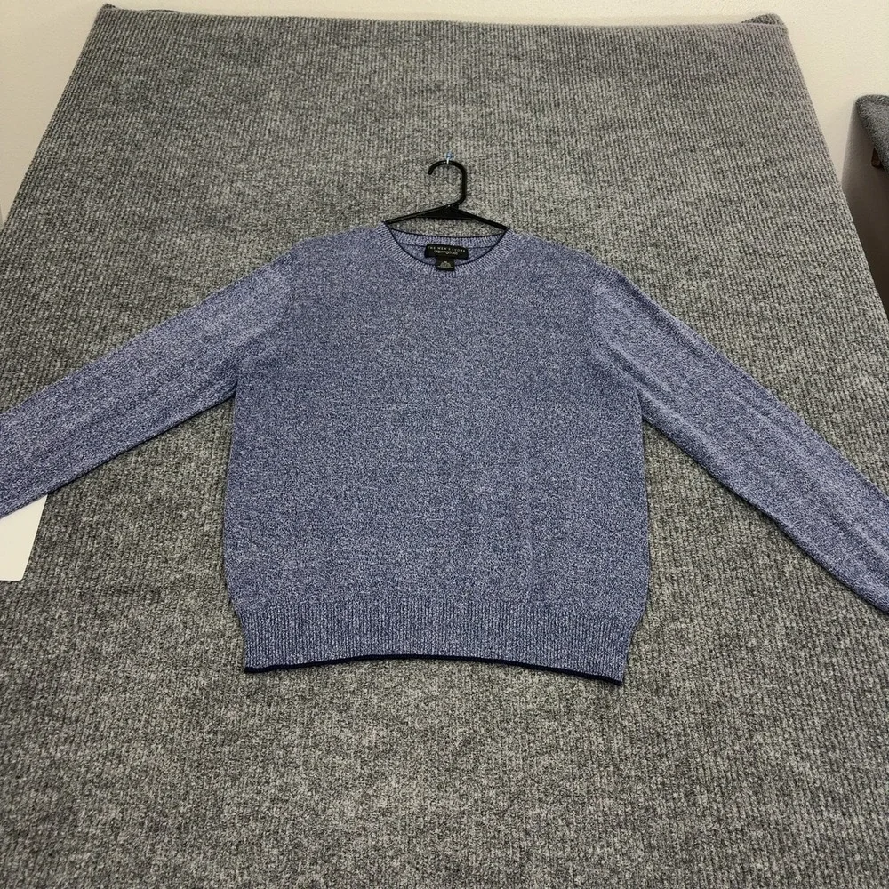 The Mens Store Bloomingdales Sweater Mens M Blue Linen Cotton Crew Neck Classic